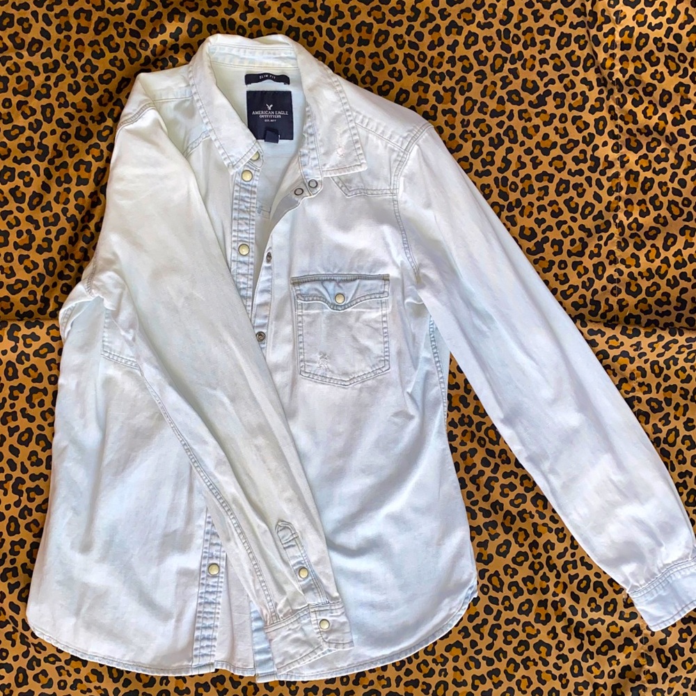 American Eagle Outfitters Denim Button Up